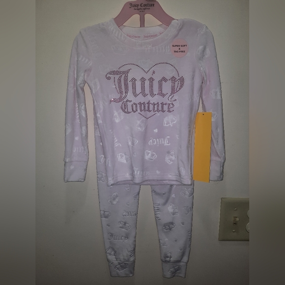 Juicy Couture Pink Pajama Set - Picture 4 of 9